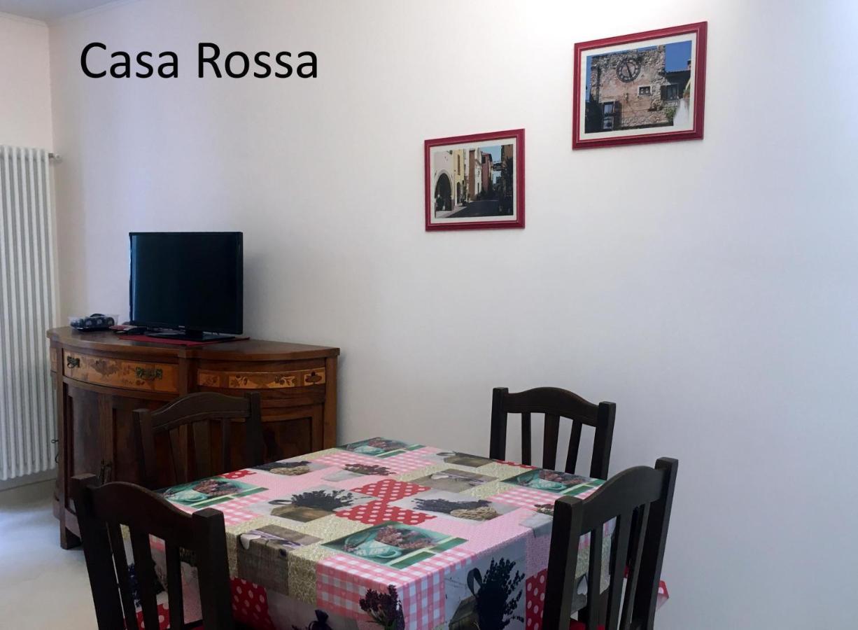 Case Rossa E Blu Villanova d'Albenga Exteriör bild